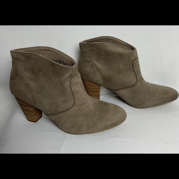 Trend Report Chunky Block High Heel Suede Boot 8.5 - Picture 3 of 12